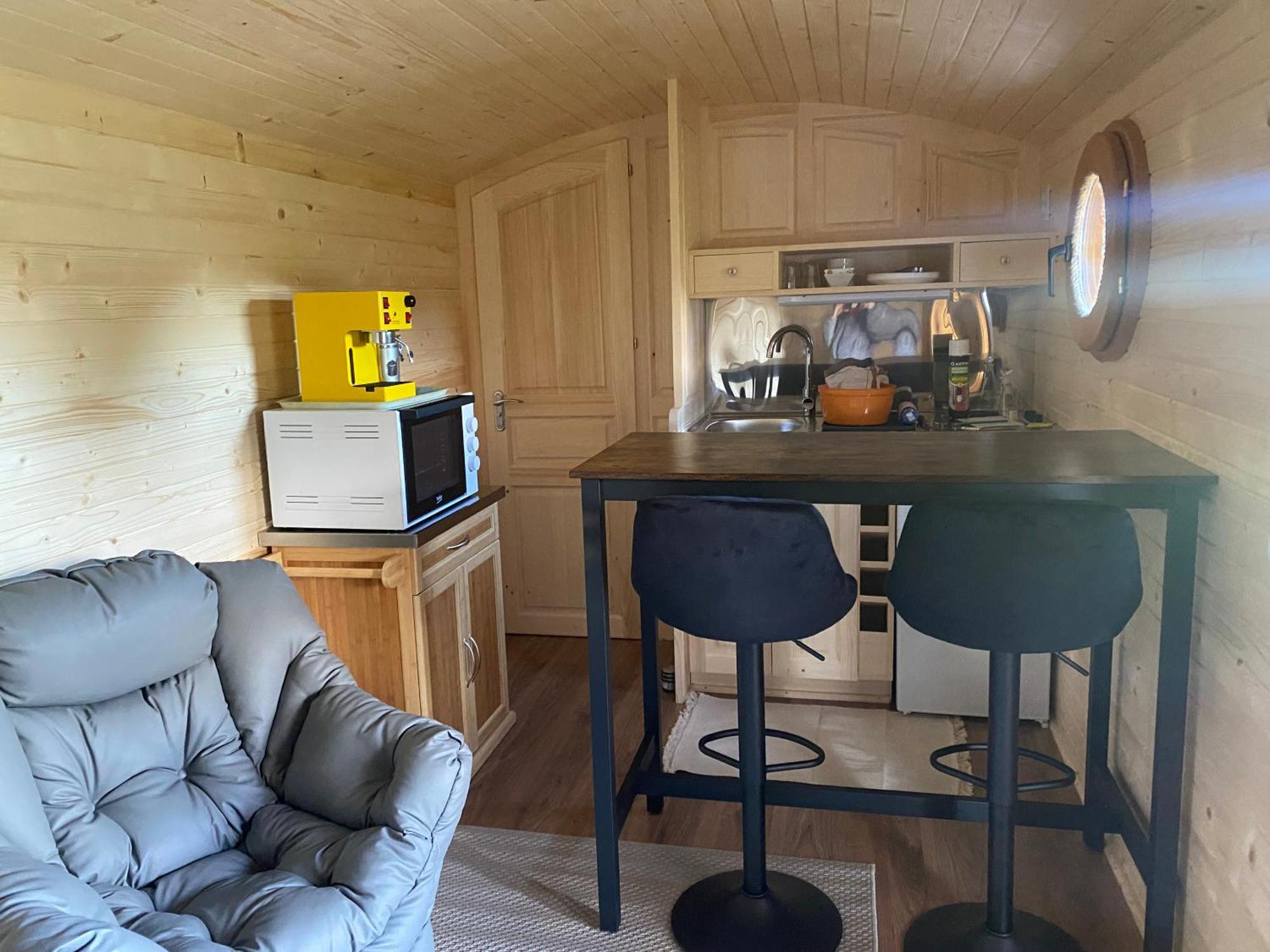 Chez Sophie Et Gilles Bed & Breakfast Monistrol-sur-Loire Bagian luar foto