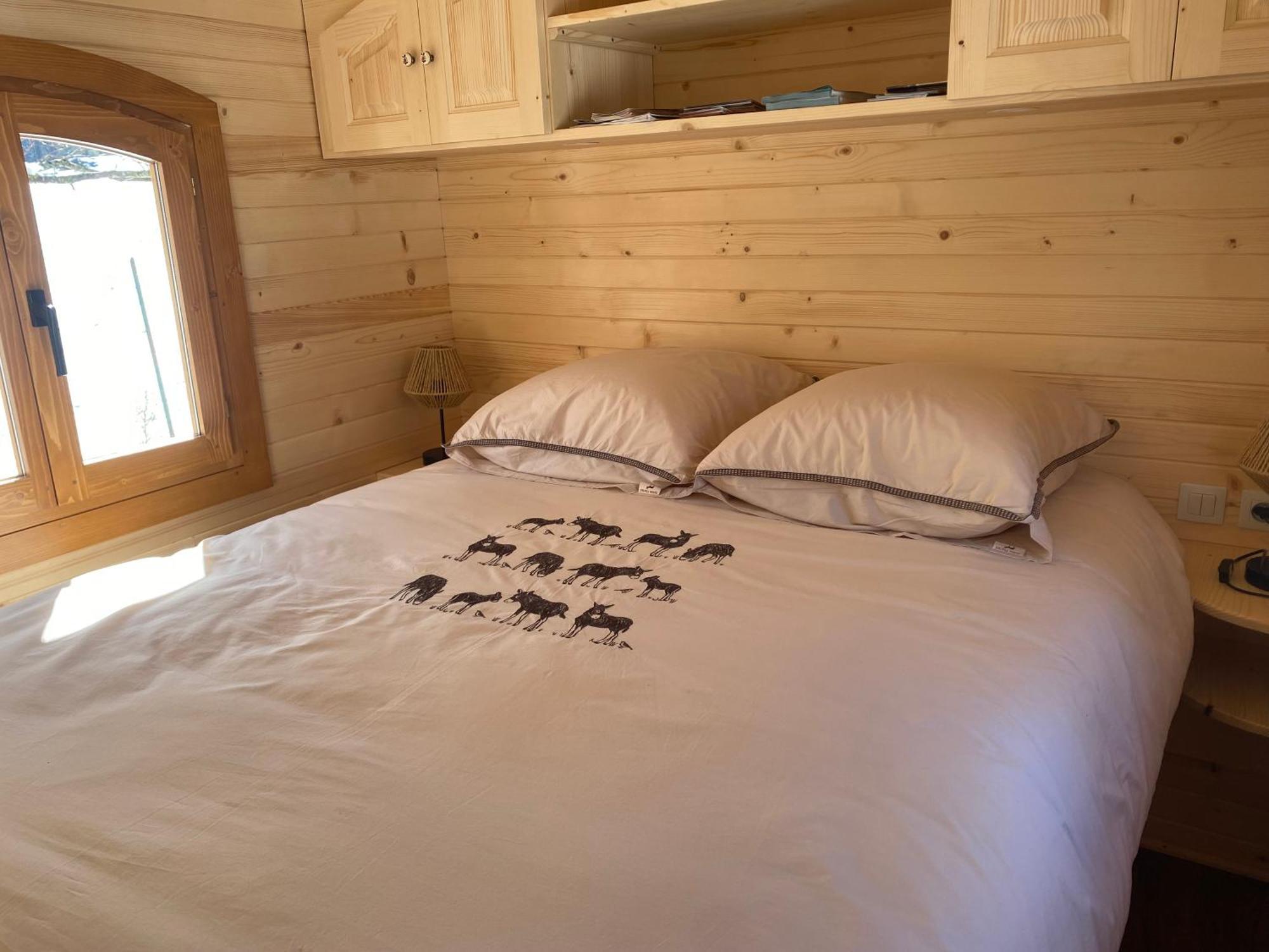 Chez Sophie Et Gilles Bed & Breakfast Monistrol-sur-Loire Bagian luar foto